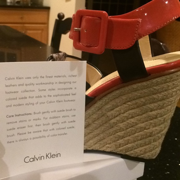 Size 6.5 Calvin Klein Espadrilles - Picture 7 of 8